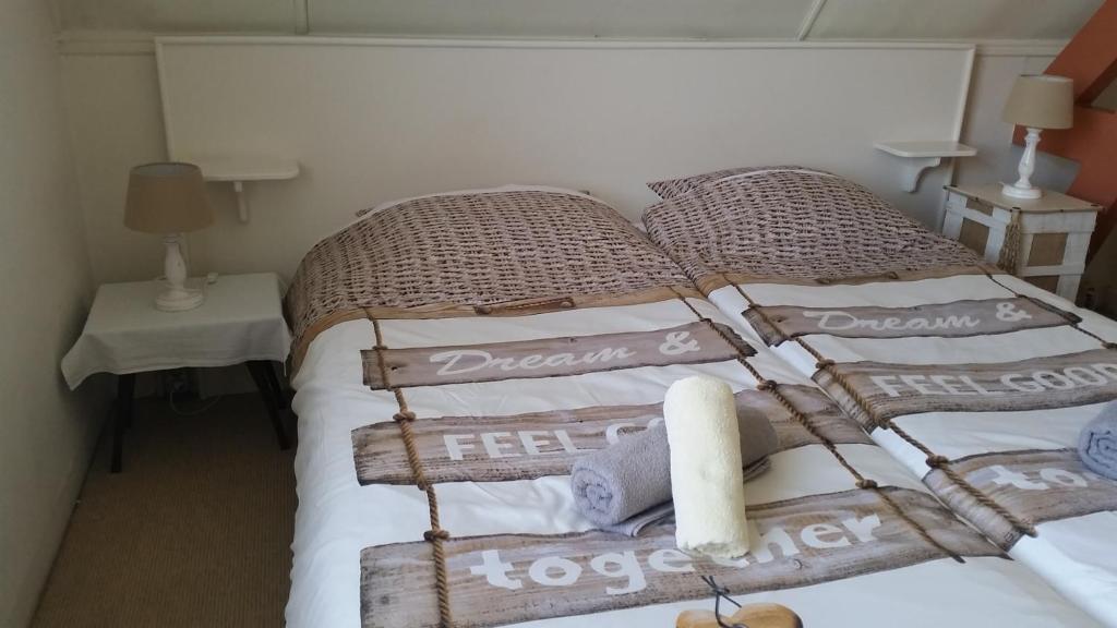 Postel nebo postele na pokoji v ubytování Home sweet home