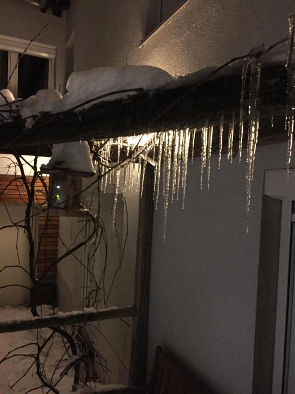 Pension Sunnseitn - Gasthof - Café - Weinkeller - Doppelzimmer