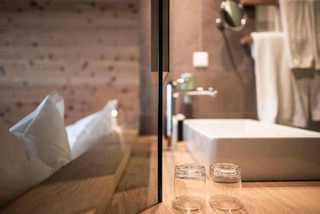 Postel nebo postele na pokoji v ubytování Das Panorama Designhotel