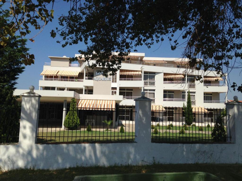 Budova, v ktorej sa apartmánový hotel nachádza