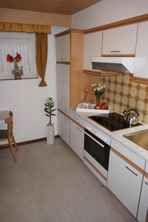 Kuchyň nebo kuchyňský kout v ubytování Haus Remler