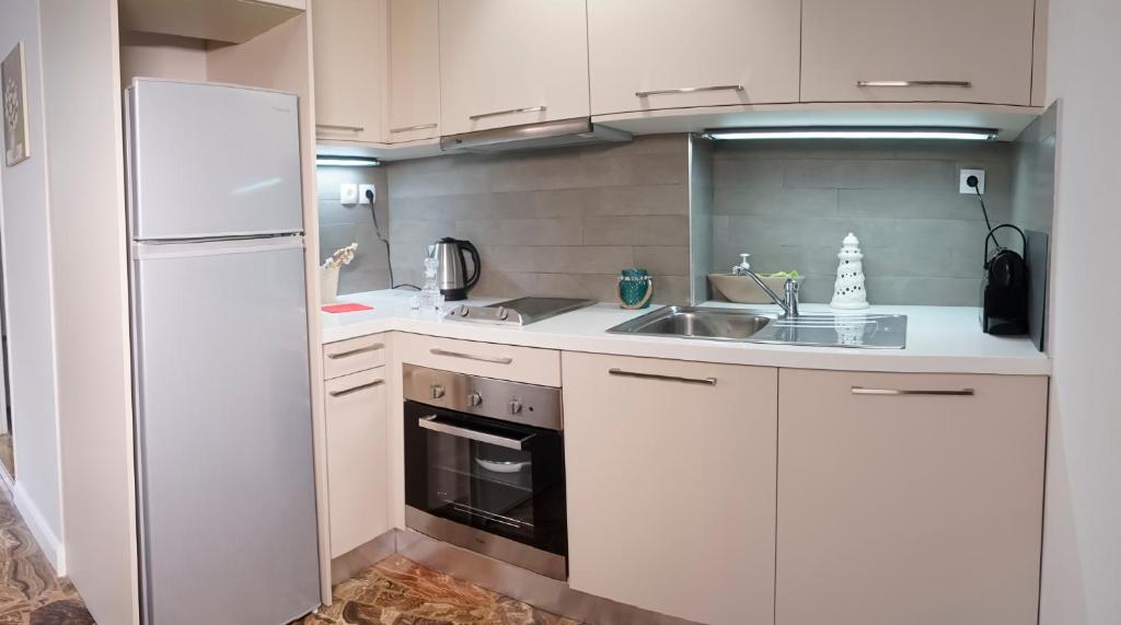 Heraklion Old Port Apartments - Appartement De Luxe