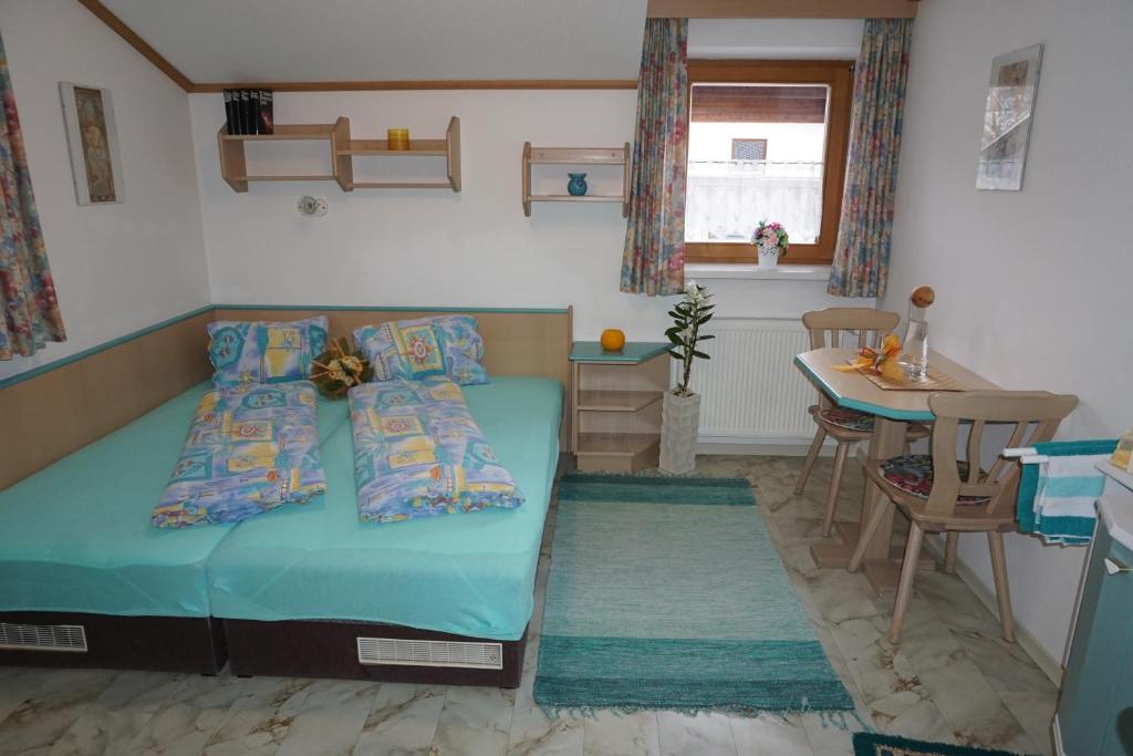 Postel nebo postele na pokoji v ubytování Haus Remler
