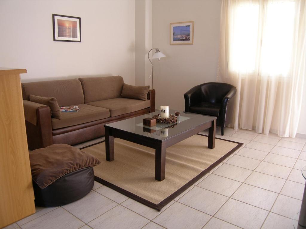 Χώρος καθιστικού στο Treehouse Holiday Homes