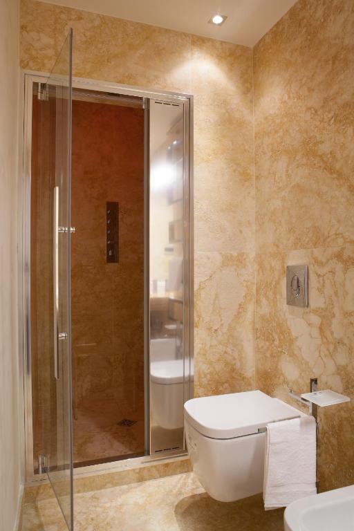 Kúpeľňa v ubytovaní Suite Deluxe Florence
