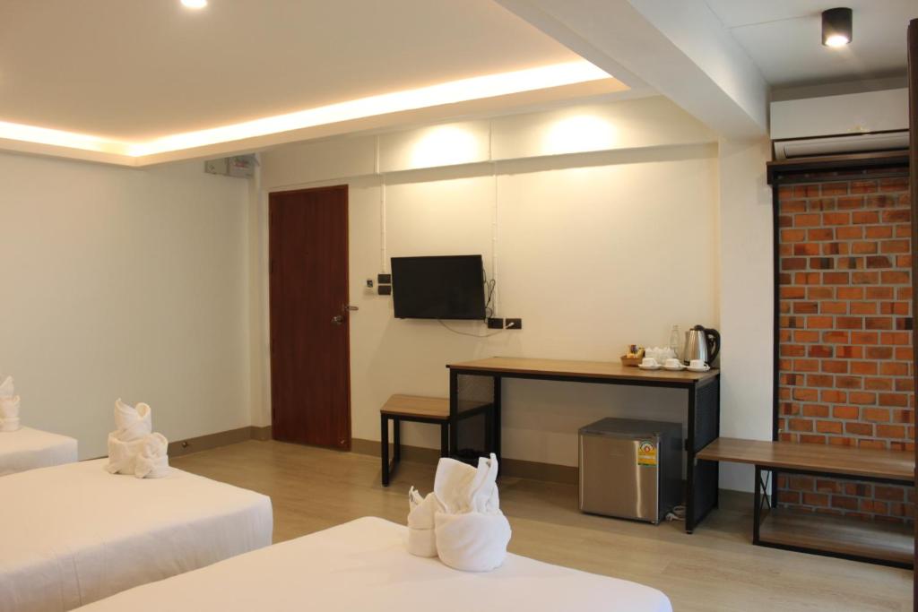 The Old City Wall Inn - Resim 34