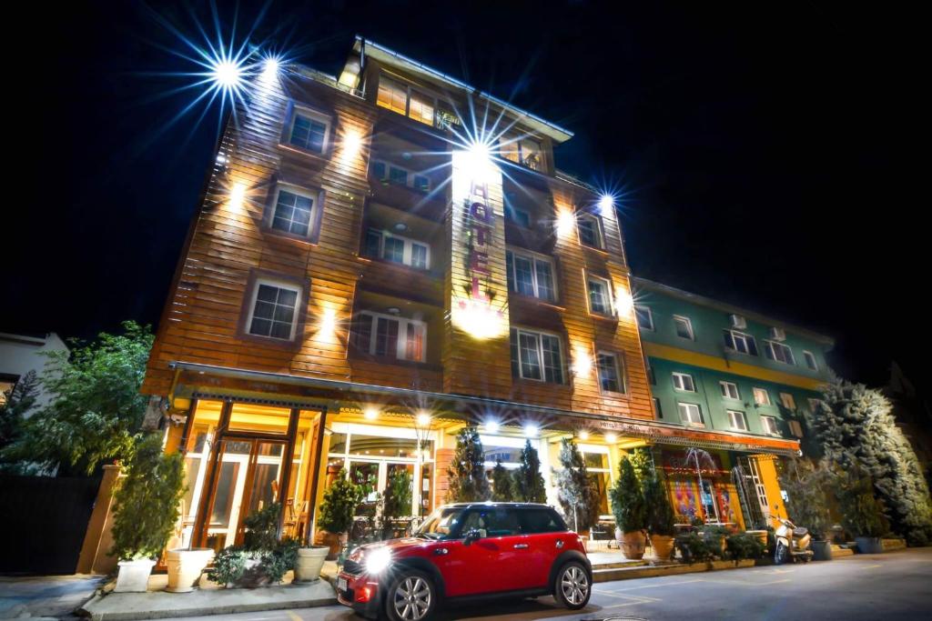 Budova, kde se hotel nachází