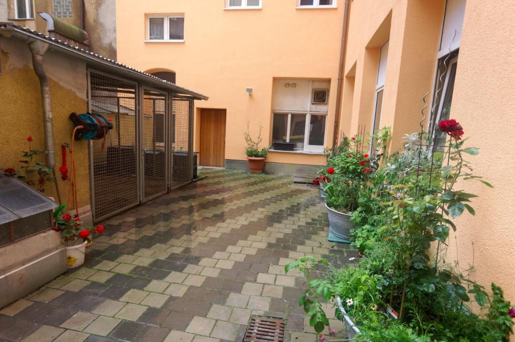 Budova, kde se hotel nachází