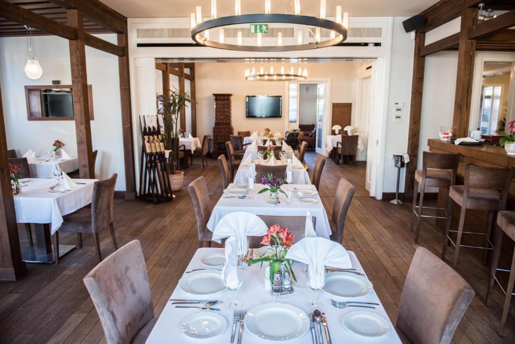 Restaurace v ubytování Hotel Pacsirta