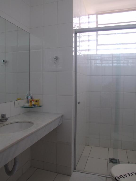 Koupelna v ubytování Hotel Emacite Flex