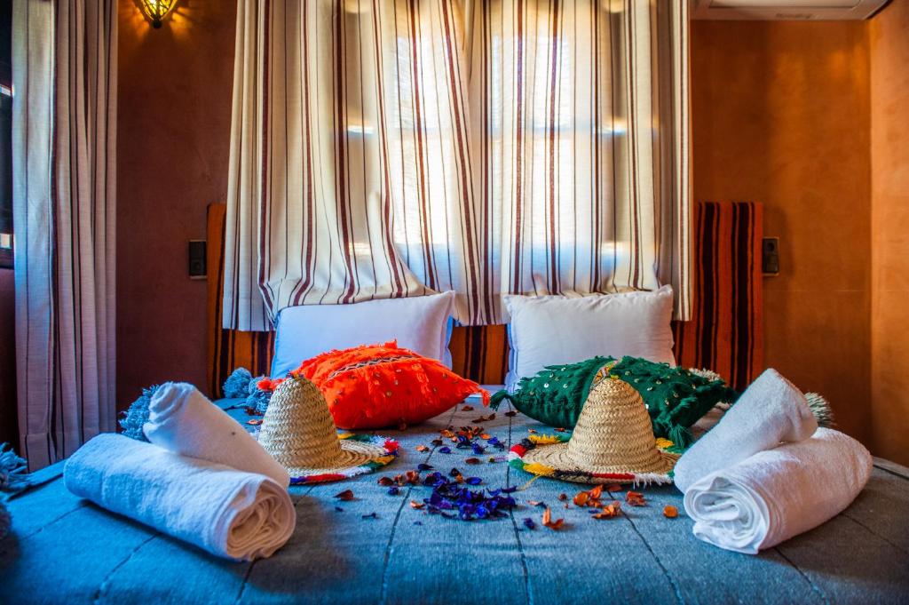 Postel nebo postele na pokoji v ubytování Toubkal Ecolodge