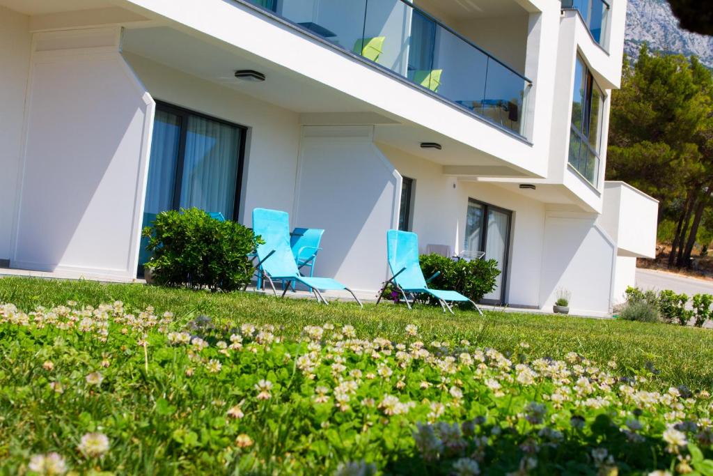 Whitehouse Apartments - 15