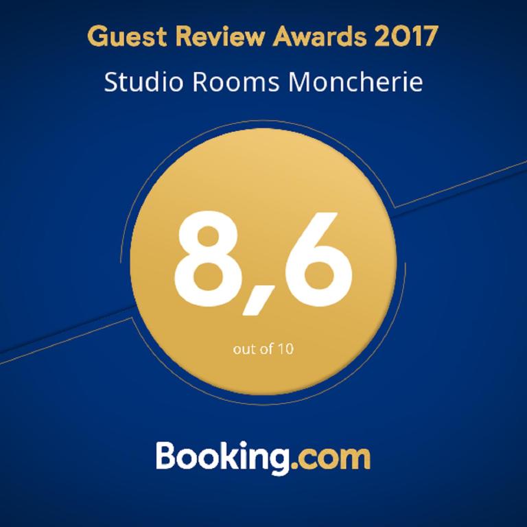 Certifikát, ocenenie alebo iný dokument vystavený v ubytovaní Studio Rooms Moncherie