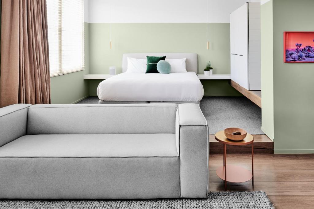 The Prince - Resim 31