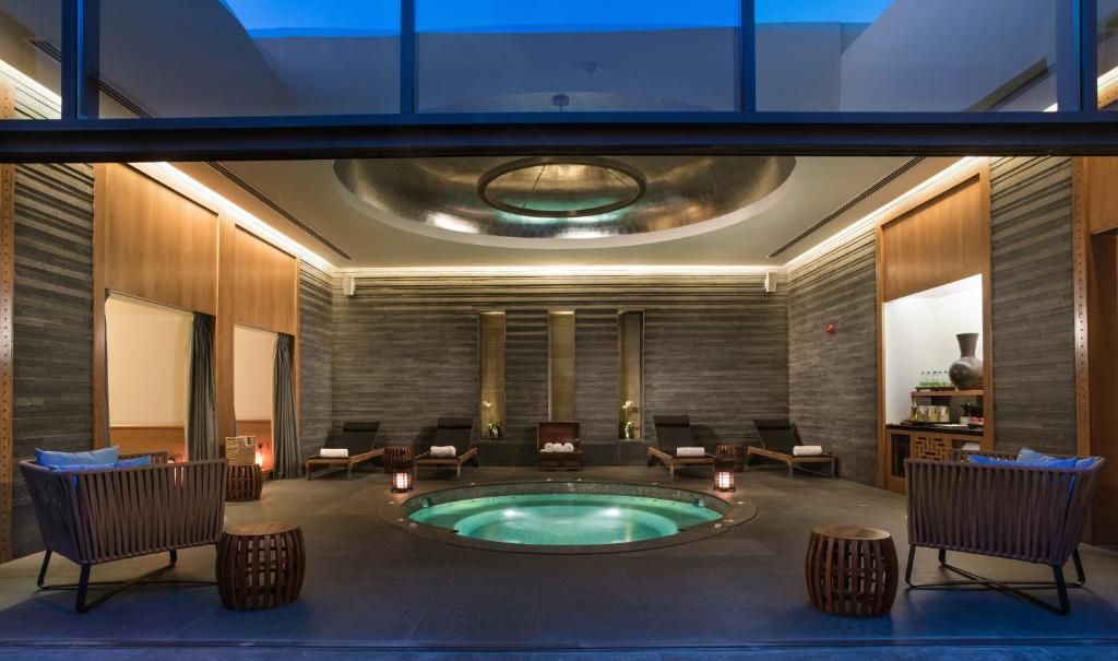 Bazén v ubytování Anantara Al Jabal Al Akhdar Resort nebo v jeho okolí