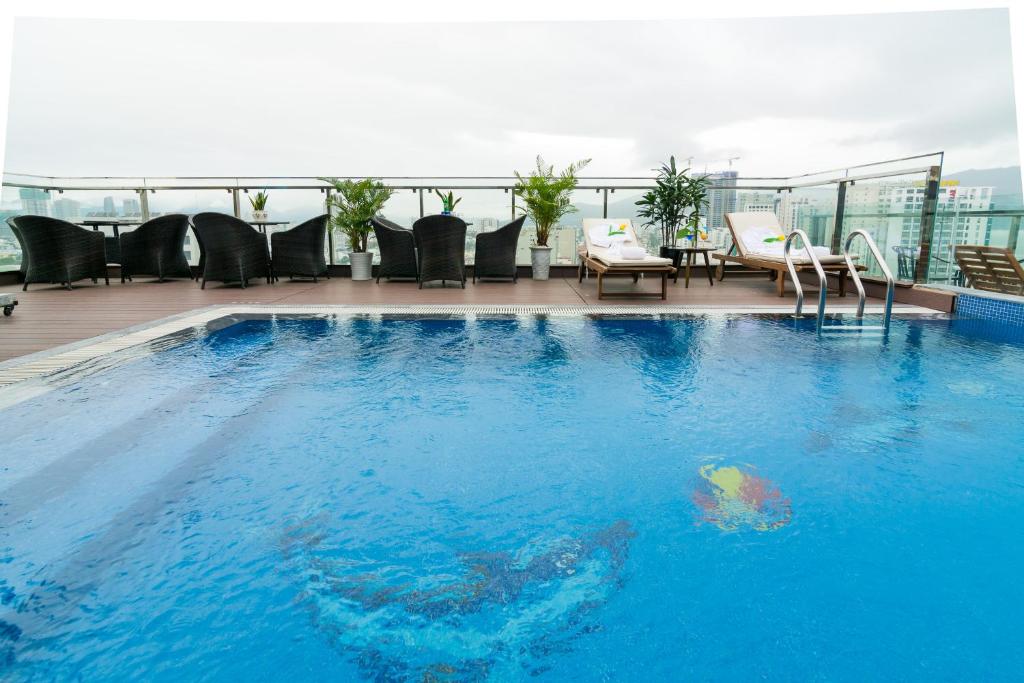 Bazén v ubytování Dana Marina Boutique Hotel nebo v jeho okolí