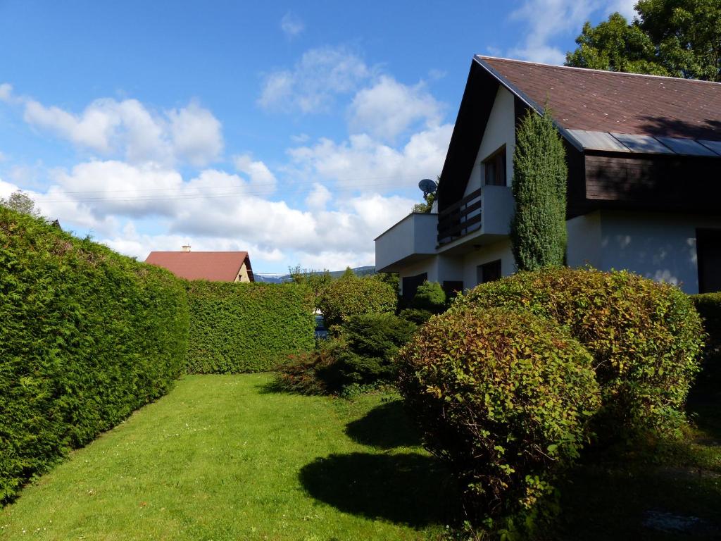 Zahrada ubytování Vakantiehuis Reuzengebergte
