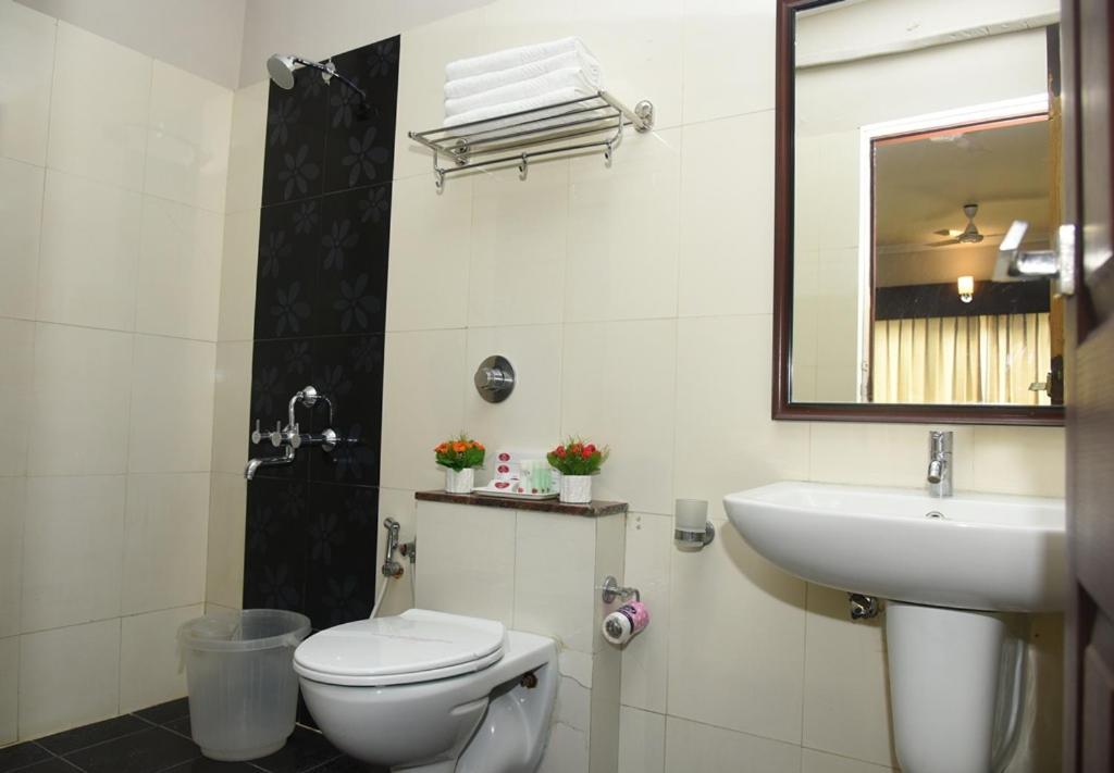 Koupelna v ubytování Hotel Pearl International