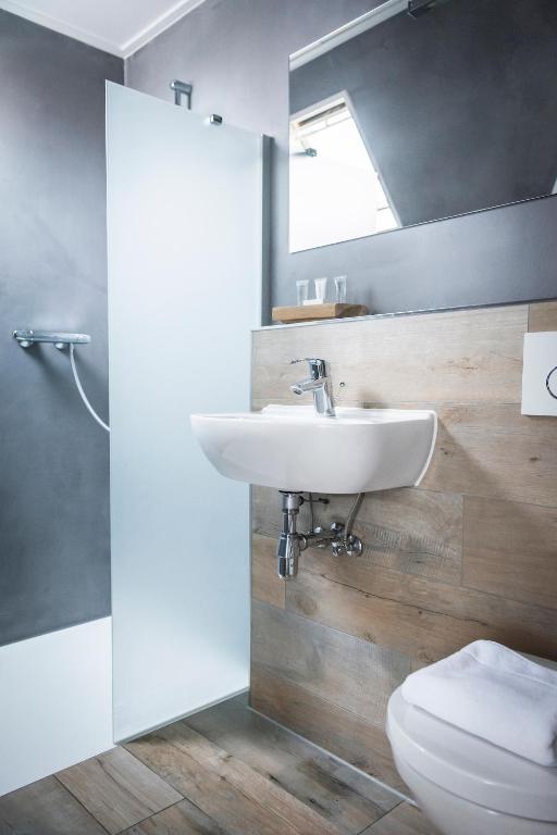 Koupelna v ubytování B&B Boutique Hotel De Waal
