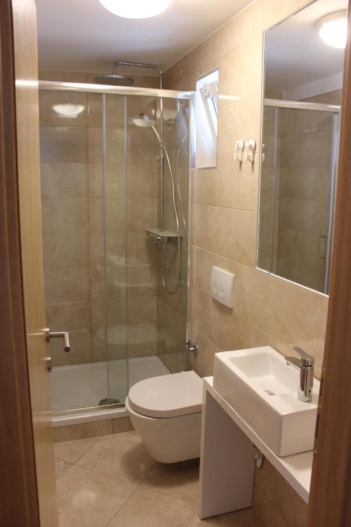 Koupelna v ubytování Apartments Jurić
