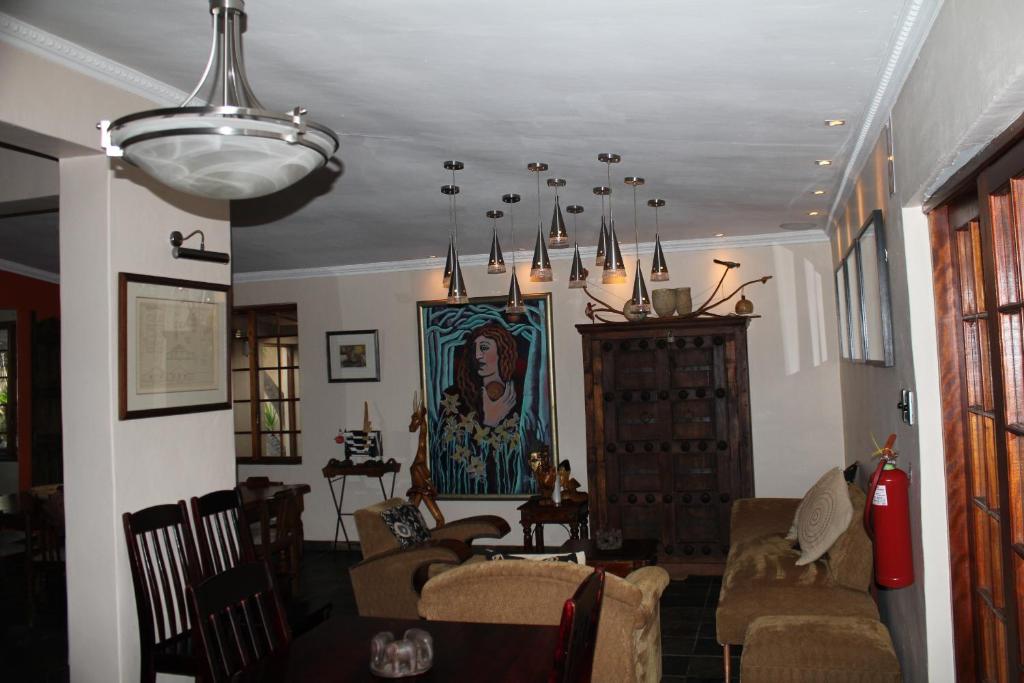 Gallery image of African Roots Guest House - No Loadshedding in Polokwane