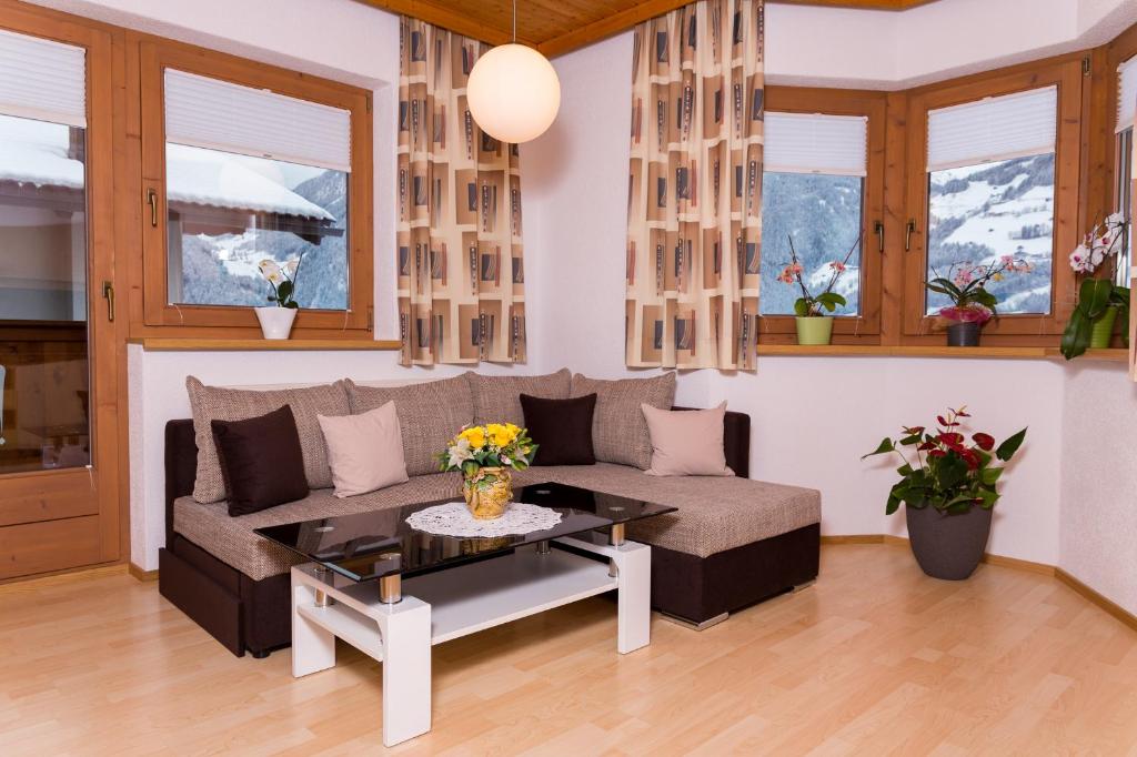 Posezení v ubytování Ferienwohnung Eberharter Theresia