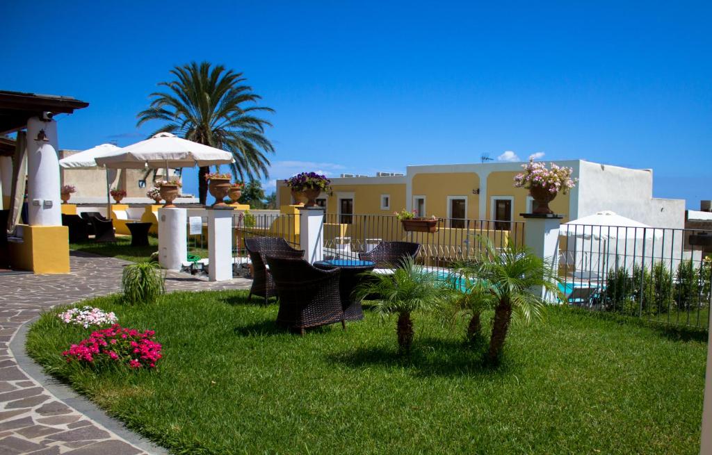 Zahrada ubytování Hotel Arcangelo - Salina