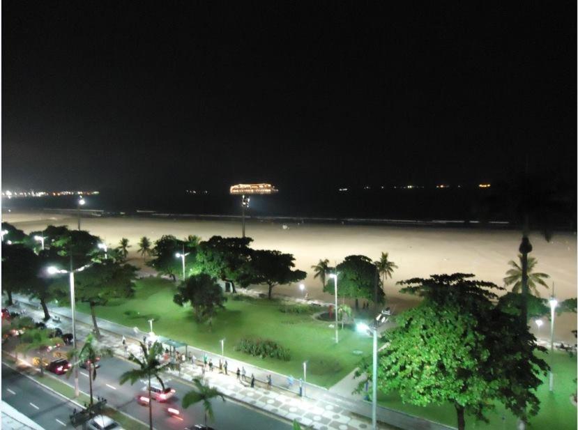  Apartamento Gonzaga Santos
