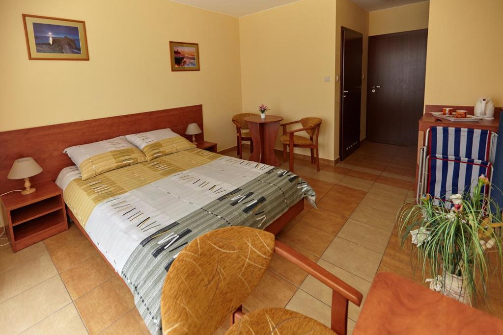 Holiday-Darłówko - Double Room With Balcony