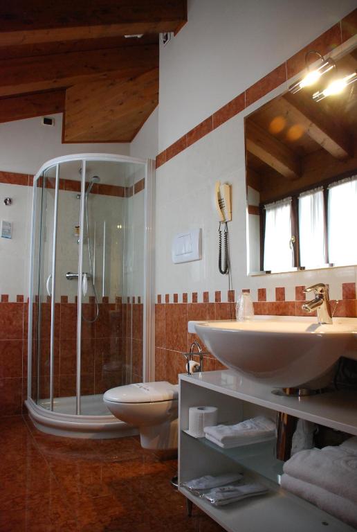Koupelna v ubytování Hotel Alla Torre