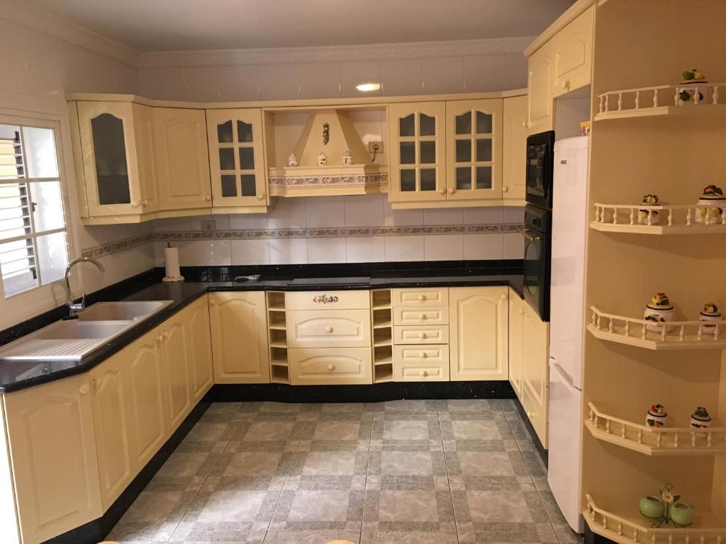 Kuchyň nebo kuchyňský kout v ubytování Casa Toni y Thais