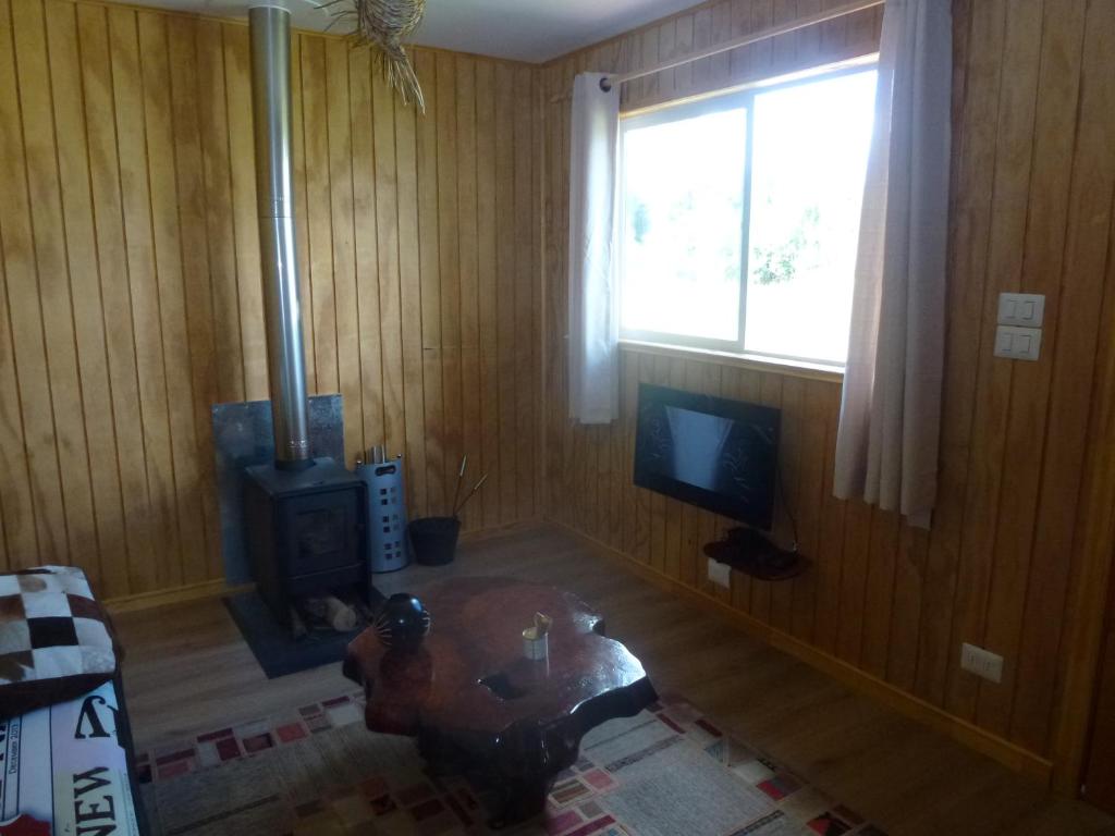 TV a/nebo společenská místnost v ubytování Cabanas los picaflores