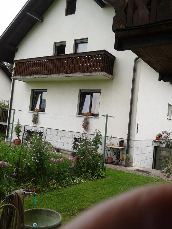 Zahrada ubytování Apartments Boris