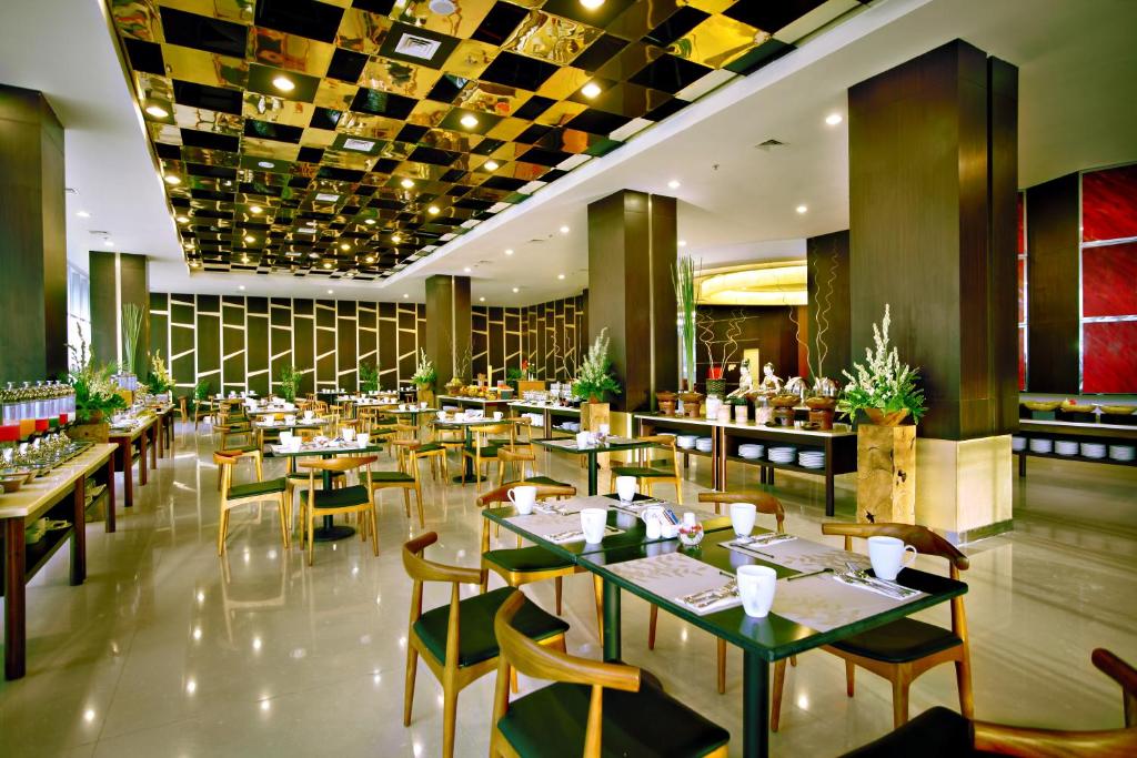 Restaurace v ubytování Atria Hotel Magelang
