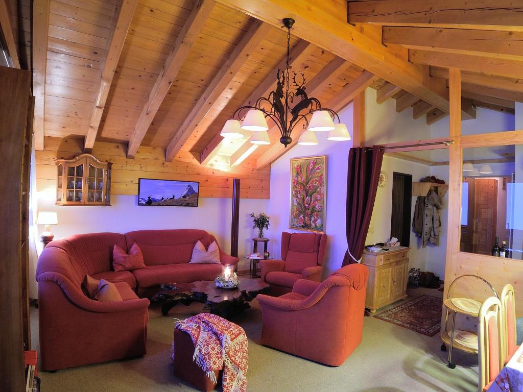 Posezení v ubytování Cosy 3.5 pièce à Täsch