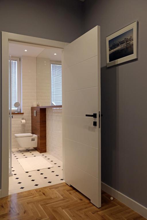 Grey Apartments Kościuszko - 17