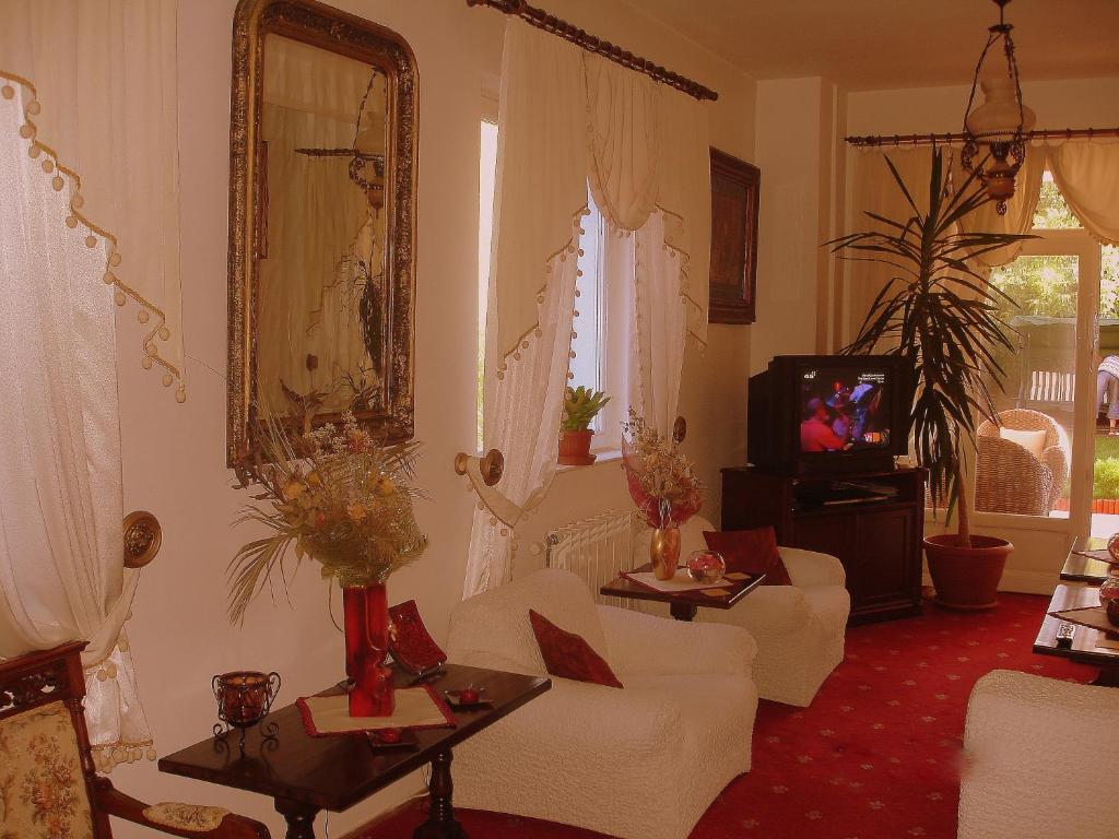 Villa-Hotel Escala - Resim 41