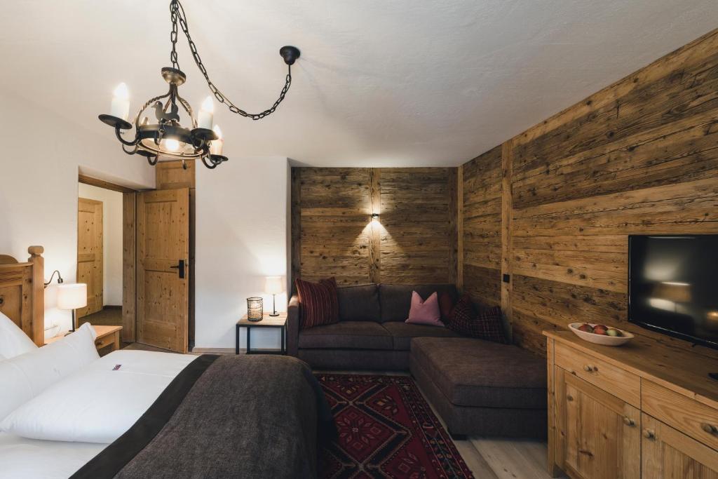 Postel nebo postele na pokoji v ubytování Himmlhof Small Luxury Boutique Hotel