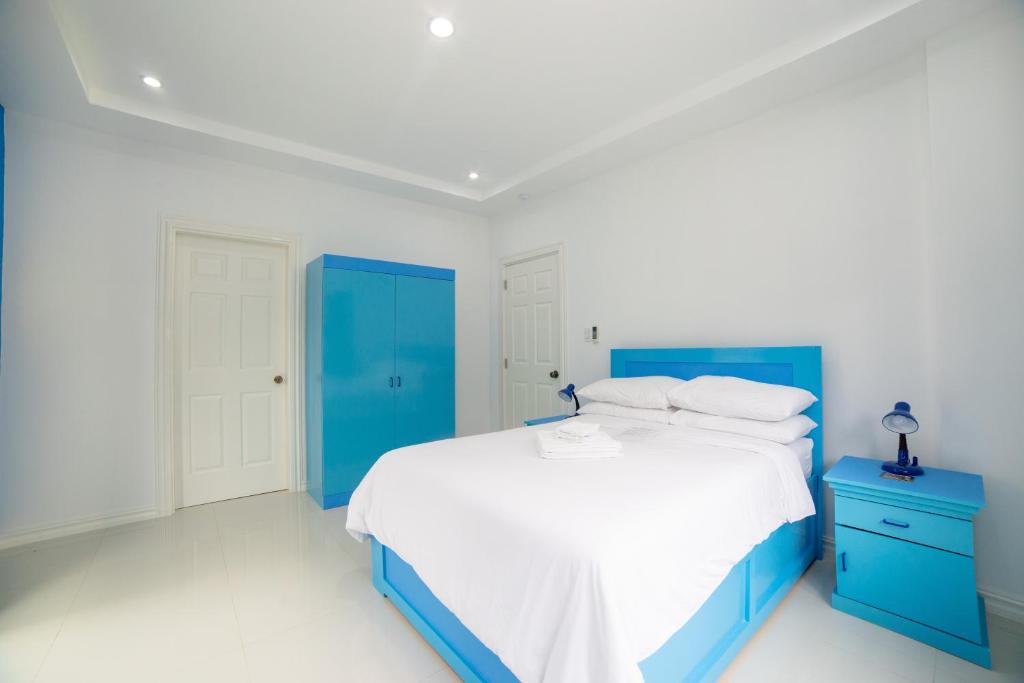 Bohol White House Bed & Breakfast - Habitación Doble Estándar