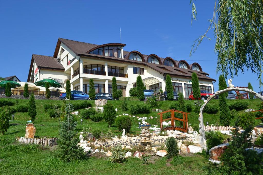 Zahrada ubytování Complex Turistic Darina Sancraiu de Mures