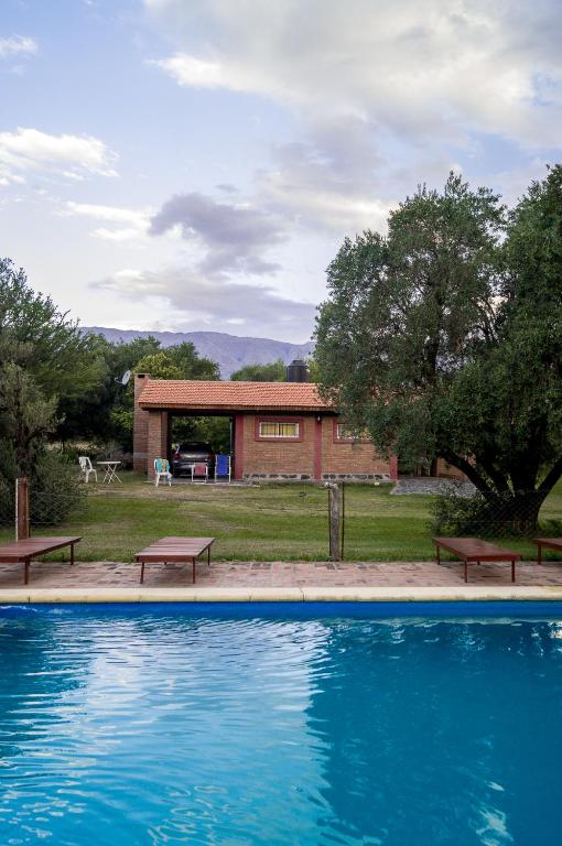 Los Aromos