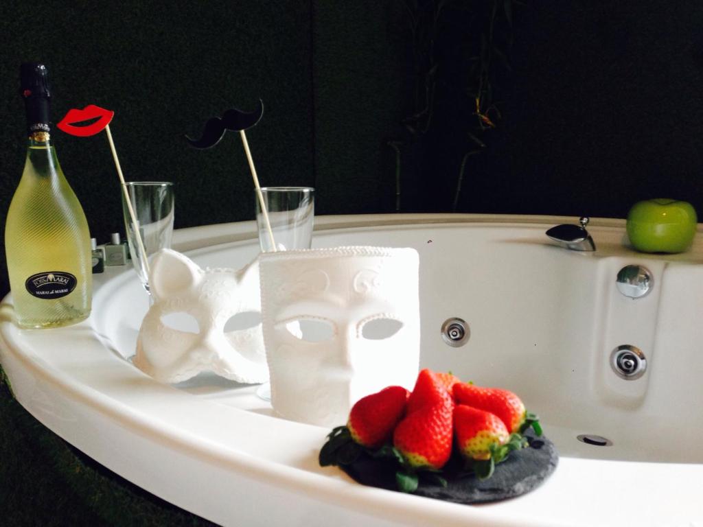 Nápoje v ubytovaní Jacuzzi Rooms