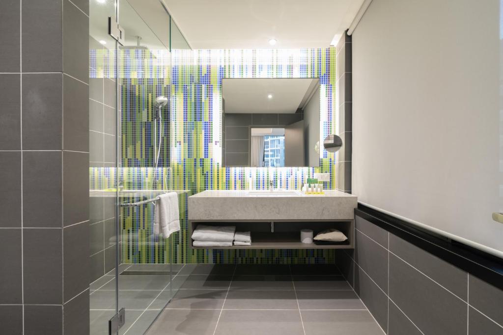 Capri by Fraser Brisbane - Resim 13