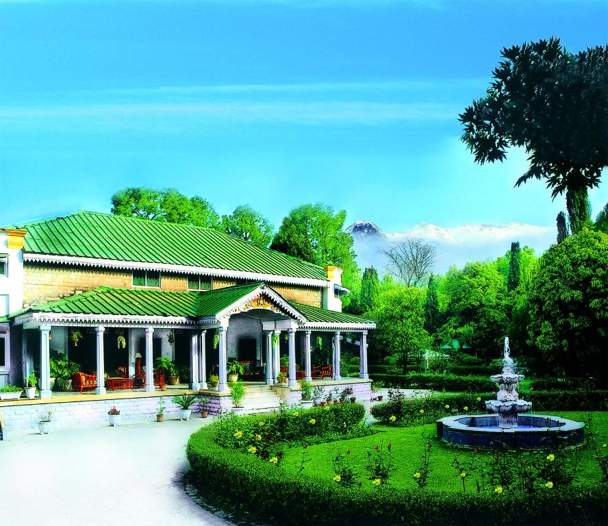 Taragarh Palace, Kangra (updated prices 2024)