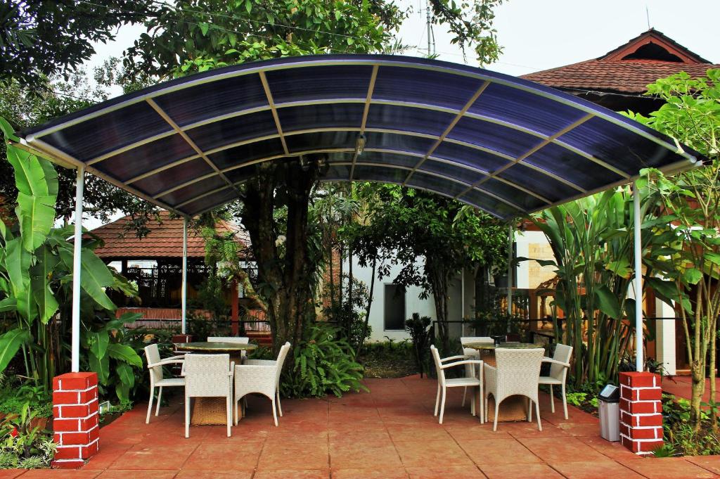 Giardino di RedDoorz Hostel @ Dago 2