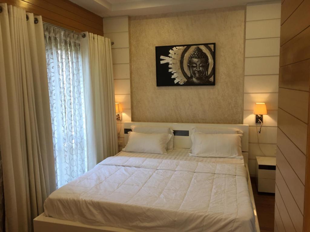 Beautiful Apartments at Tarudhan Valley Golf Resort, Manesar - Apartment With Garden View
