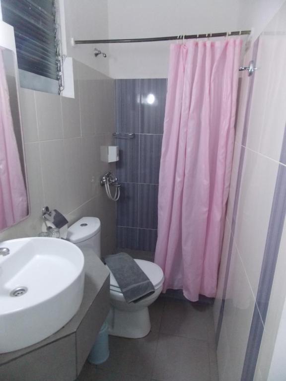 Ένα μπάνιο στο Sparta Team Hotel