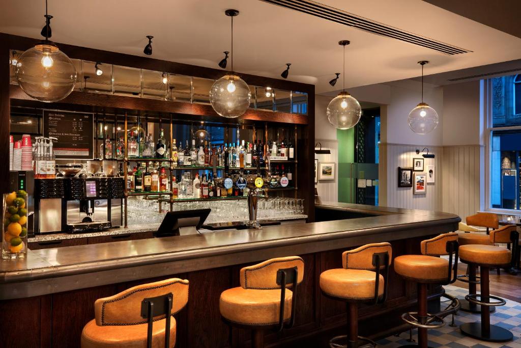 Leonardo Hotel Cardiff - Resim 8