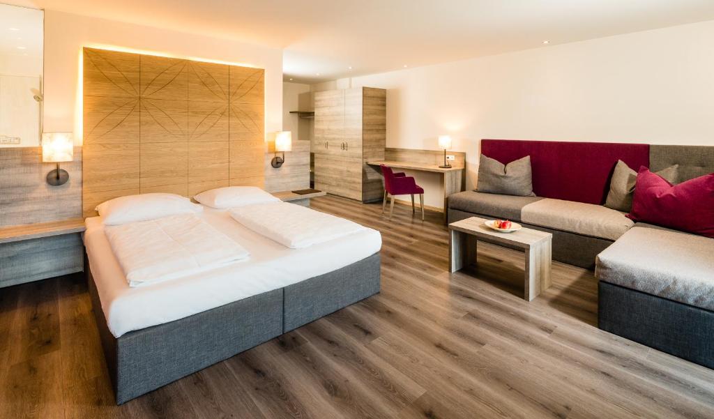 Rösslwirt - Chambre Double De Luxe Avec Balcon