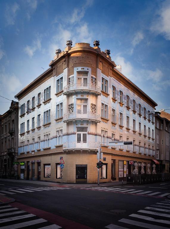 Budova, v ktorej sa apartmán nachádza